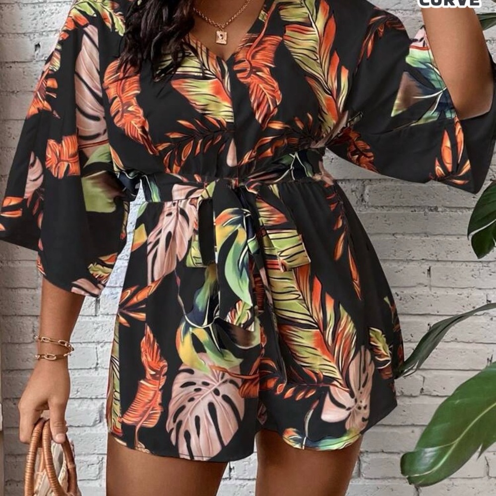 SHEIN Curve Tropical Leaf Belted Romper | Plus Size | Like New